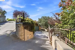 11 Drury Ct, Berkeley, CA 94705 - Photo 73