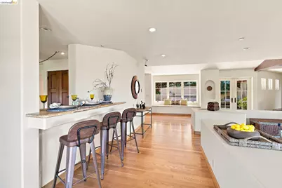 11 Drury Ct, Berkeley, CA 94705 - Photo 17