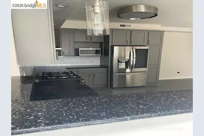 850 Grand Ave #17, Oakland, CA 94607 - Photo 3