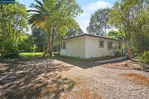1174 St Francis Dr, Concord, CA 94518 - Photo 23