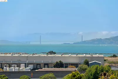 5718 Burlingame Ave, Richmond, CA 94804 - Photo 7