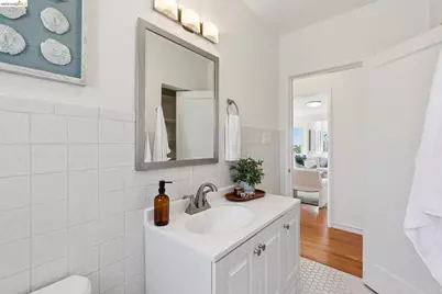 5718 Burlingame Ave, Richmond, CA 94804 - Photo 35