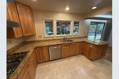 218 Wootten Dr, Walnut Creek, CA 94597 - Photo 3