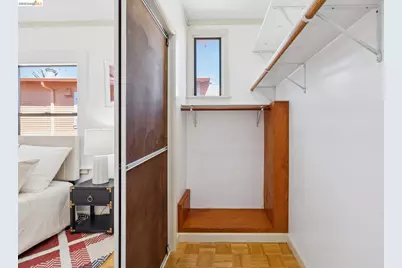 2328 Bartlett St, Oakland, CA 94601 - Photo 19