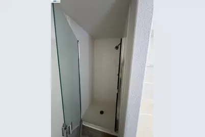 21239 Gary Dr #202E, Hayward, CA 94546 - Photo 9