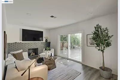 2362 Renfield Way, San Jose, CA 95148 - Photo 13