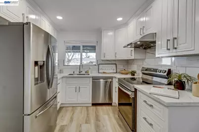 2362 Renfield Way, San Jose, CA 95148 - Photo 11