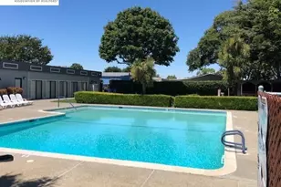 4141 Deep Creek Rd, Fremont, CA 94555 - Photo 23
