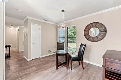 2870 Smoke Tree Cir, Stockton, CA 95209 - Photo 13