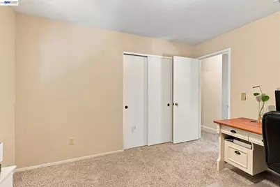 2870 Smoke Tree Cir, Stockton, CA 95209 - Photo 31