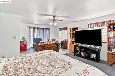 209 Fleming Ave, Vallejo, CA 94590 - Photo 15