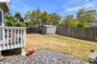 209 Fleming Ave, Vallejo, CA 94590 - Photo 31