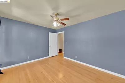 3742 Walnut Ave, Concord, CA 94519 - Photo 23