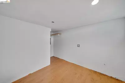 3742 Walnut Ave, Concord, CA 94519 - Photo 35