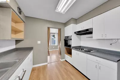 3742 Walnut Ave, Concord, CA 94519 - Photo 15