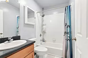 675 8th St, Oakland, CA 94607 - Photo 25