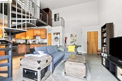 675 8th St #3, Oakland, CA 94607 - Photo 13