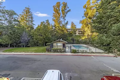1775 Panda Way #103, Hayward, CA 94541 - Photo 37