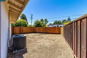 1593 Mendocino Dr, Concord, CA 94521 - Photo 37