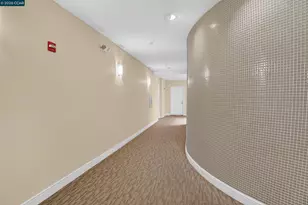 1310 Creekside Dr, Walnut Creek, CA 94596 - Photo 19