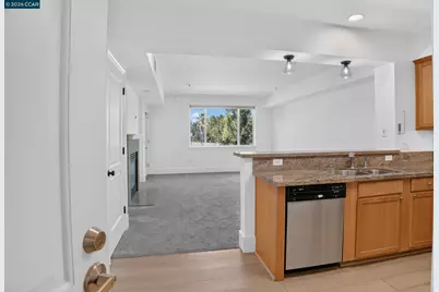 1310 Creekside Dr #206, Walnut Creek, CA 94596 - Photo 11