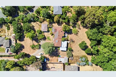 4618 Ewing Rd, Castro Valley, CA 94546 - Photo 35