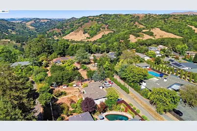 4618 Ewing Rd, Castro Valley, CA 94546 - Photo 27