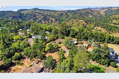 4618 Ewing Rd, Castro Valley, CA 94546 - Photo 31