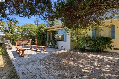 4618 Ewing Rd, Castro Valley, CA 94546 - Photo 17