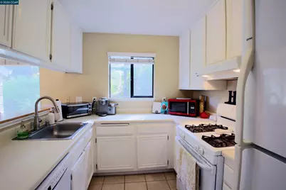 444 Mill Rd, Martinez, CA 94553 - Photo 9