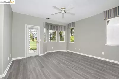 2031 Saint Andrews Dr, Rio Vista, CA 94571 - Photo 23