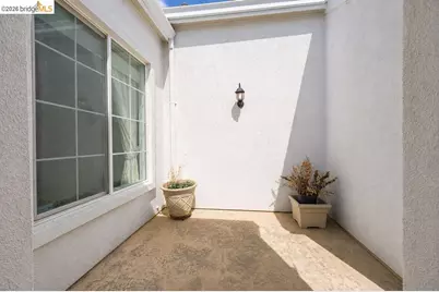 2031 Saint Andrews Dr, Rio Vista, CA 94571 - Photo 5