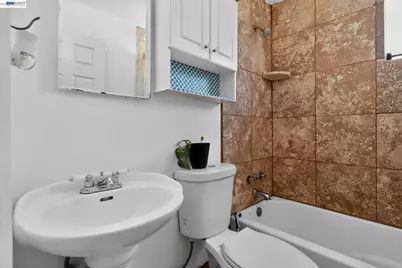 4262 Arthur Rd, Martinez, CA 94553 - Photo 21