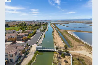 2793 Sunset Dune Way, Hayward, CA 94545 - Photo 29