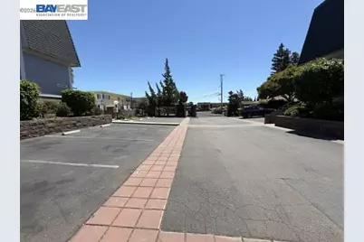 14001 Reed Ave, San Leandro, CA 94578 - Photo 15