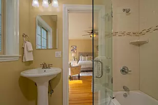 574 Broadmoor Blvd, San Leandro, CA 94577 - Photo 11