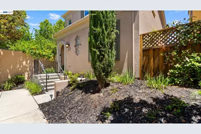 3207 Vittoria Loop, Dublin, CA 94568 - Photo 27