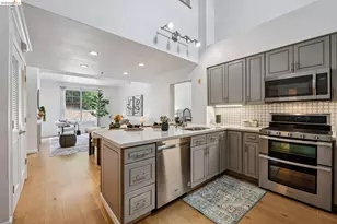 200 Caldecott Ln, Oakland, CA 94618 - Photo 11