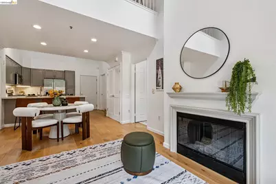 200 Caldecott Ln #308, Oakland, CA 94618 - Photo 7