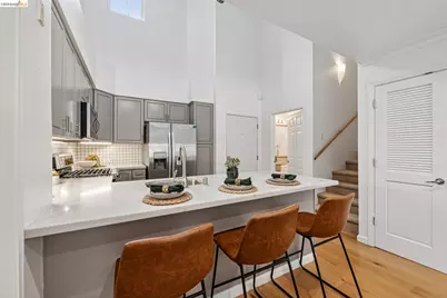 200 Caldecott Ln #308, Oakland, CA 94618 - Photo 15