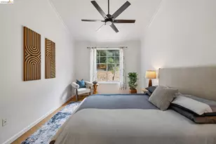 200 Caldecott Ln, Oakland, CA 94618 - Photo 29