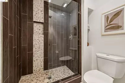 200 Caldecott Ln #308, Oakland, CA 94618 - Photo 33