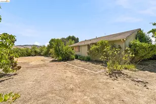 280 Pamela Ct, Vallejo, CA 94589 - Photo 31