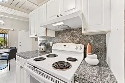 40364 Blanchard, Fremont, CA 94538 - Photo 11