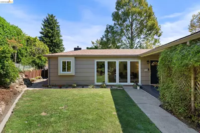 66 Arlington Court, Kensington, CA 94707 - Photo 3