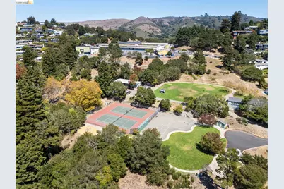 66 Arlington Court, Kensington, CA 94707 - Photo 91