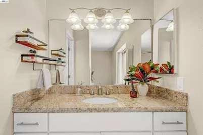 2547 Silvercrest Ct, Pinole, CA 94564 - Photo 37