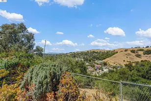 2547 Silvercrest Ct, Pinole, CA 94564 - Photo 59