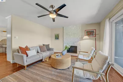 2547 Silvercrest Ct, Pinole, CA 94564 - Photo 5