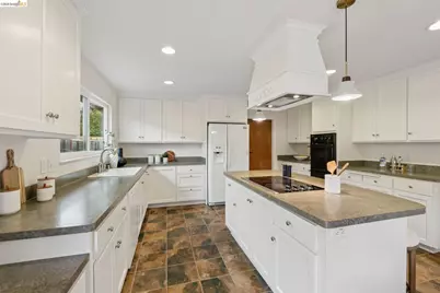 5791 Olinda Rd, El Sobrante, CA 94803 - Photo 15